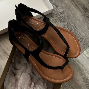 Size 7.5 Womens Jessica Simpson Sandles. Black Microsuede